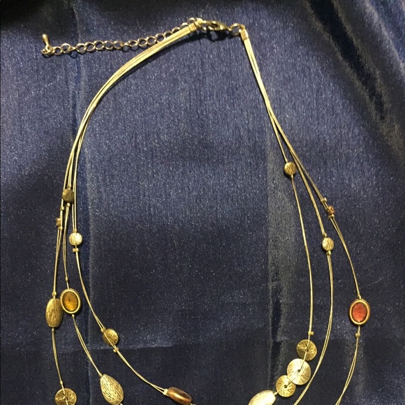 ⚡️NWOT-Matching statement necklace & earrings - Picture 8 of 8